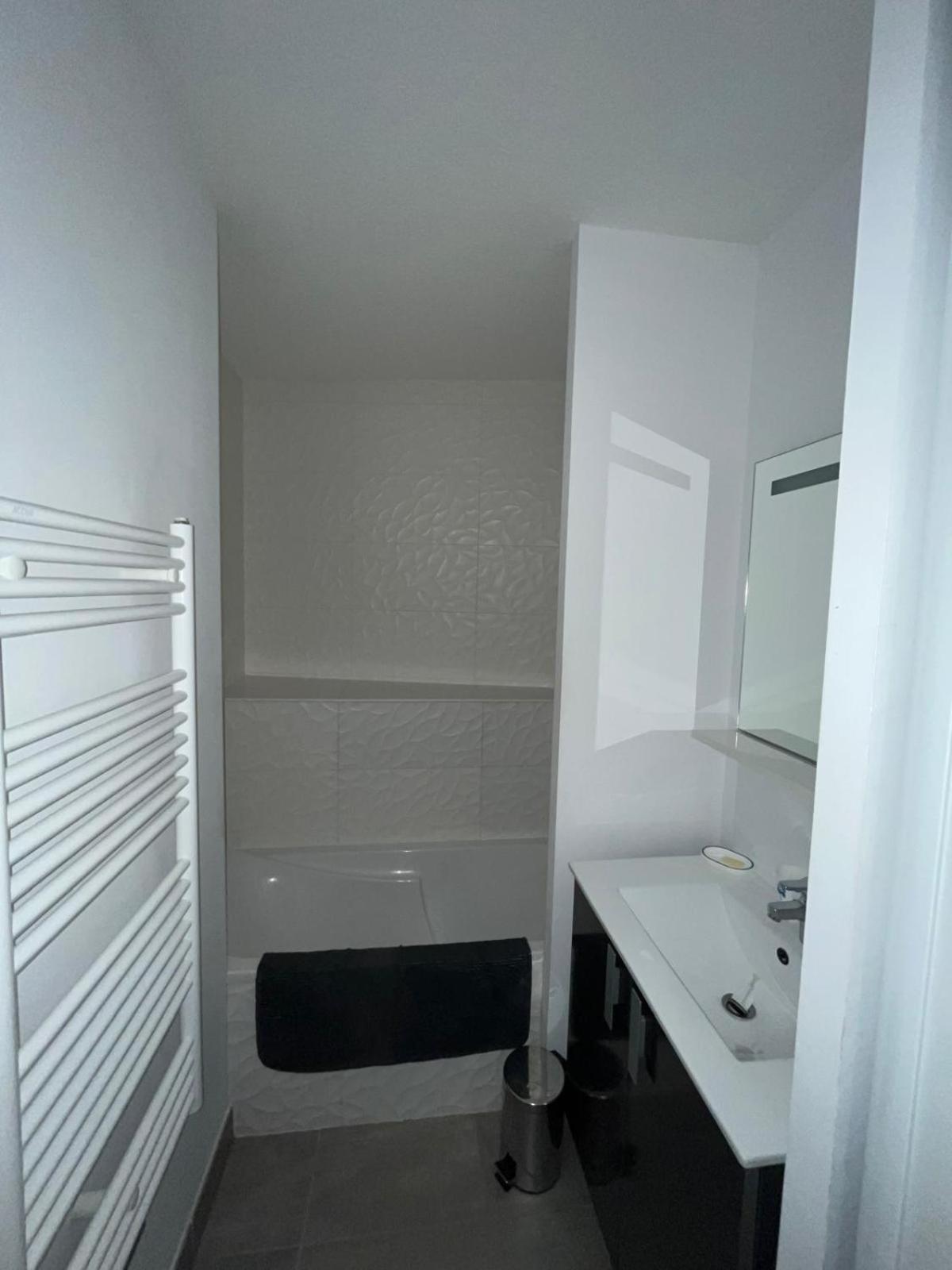 Vacances Zen, Emplacement Ideal A Apartment